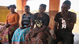 Caritas Czech Republic helps refugees in Meheba Refugee Settlement in Zambia to form Savings groups